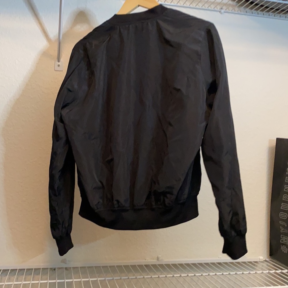 Stylish thin jacket - Picture 2 of 2